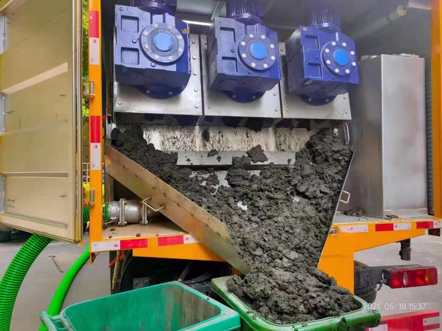 六弓乡化粪池清掏城市维护站-泥浆净化干湿分离处理