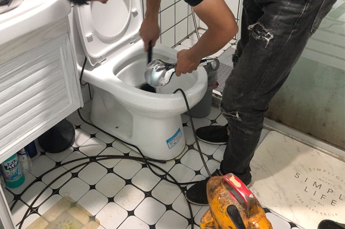 六弓乡马桶堵塞自己疏通还是找师傅?专业上门服务让你省时更省心